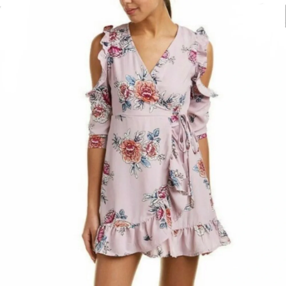 Romeo & Juliet Couture Y2K Coquette Pink Floral Cold Shoulder Wrap Dress